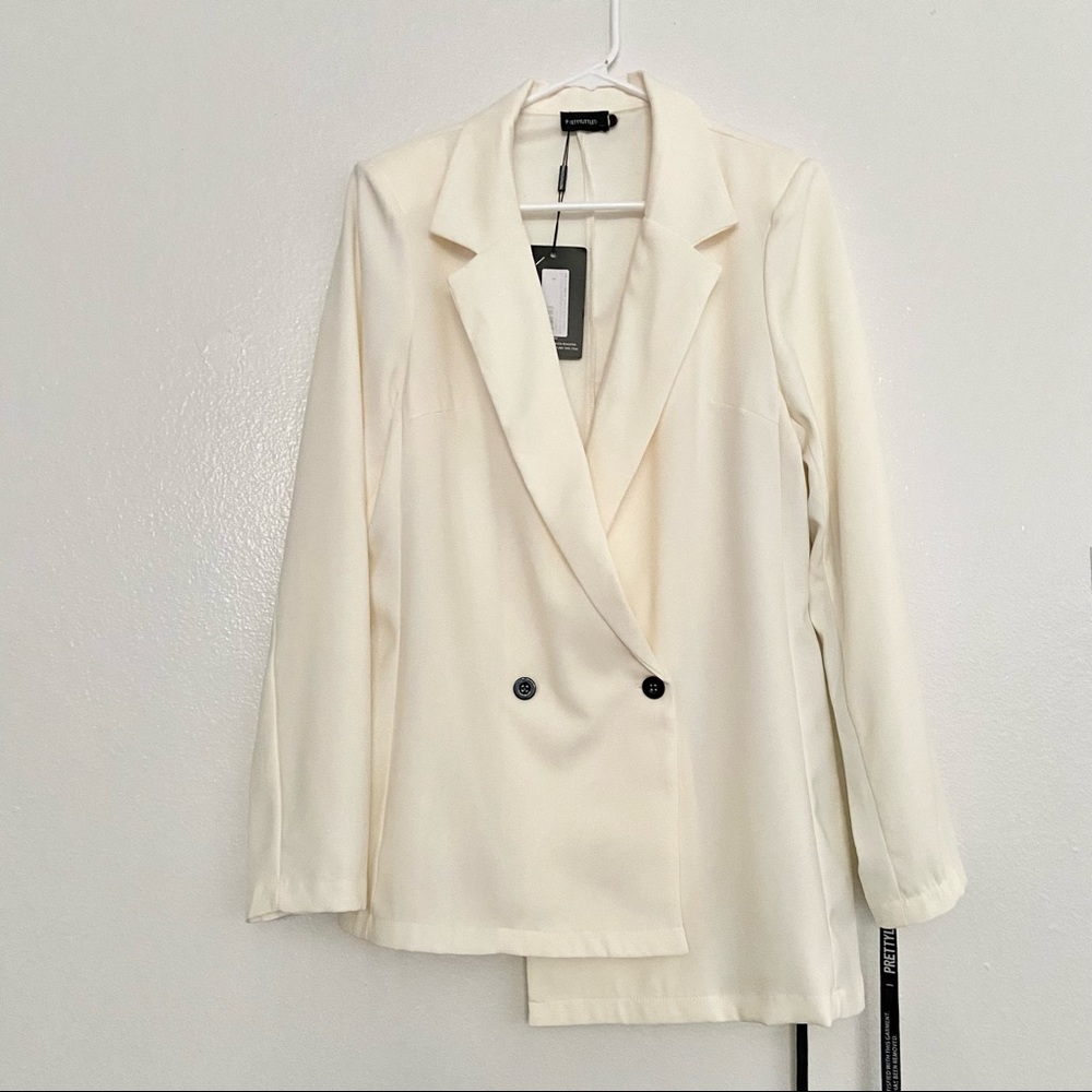 NWT Pretty Little Thing oversized boyfriend blazer | US 10 | white - Picture 2 of 6